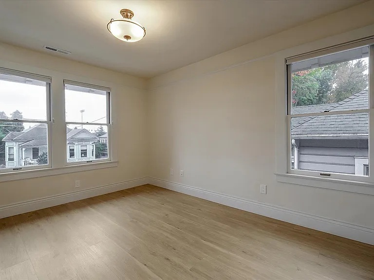 510 Lincoln St #2 — Photo 10