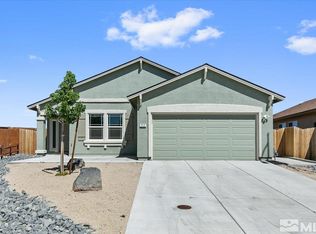 212 Hazelnut Ct, Fernley, NV 89408
