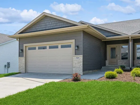 929 Oakland Trl, Solon, IA 52333