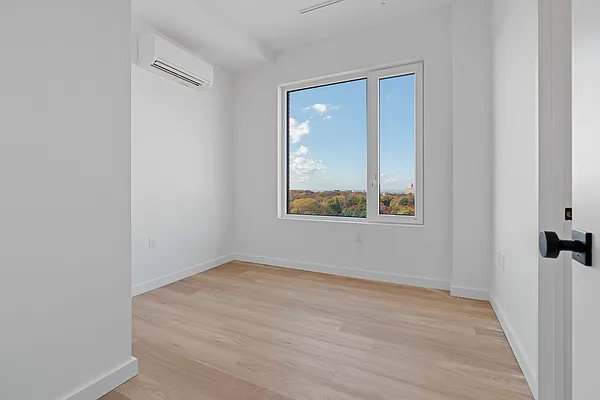 Rented by Carroll Development Leasing LLC | media 10