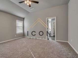 4500 Desert Spring Ct, Yukon, OK 73099