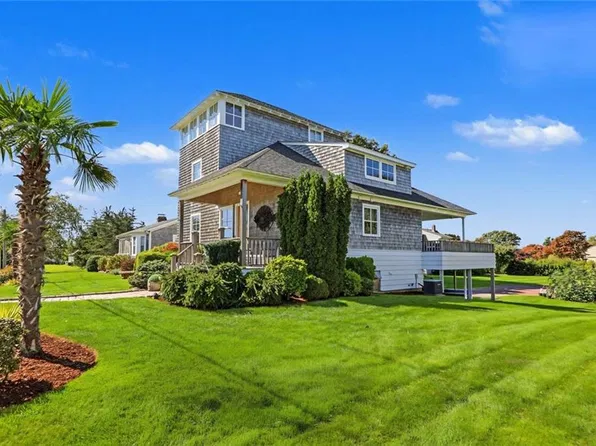 43 Atlantic St, South Kingstown, RI 02879