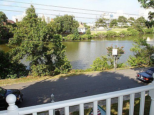 lakeview