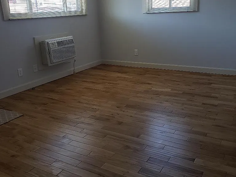 916 E Gay St — Photo 5