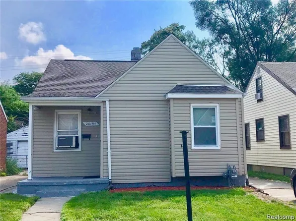 20194 Russell St, Highland Park, MI 48203