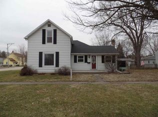 701 S 5th St, Oregon, IL 61061