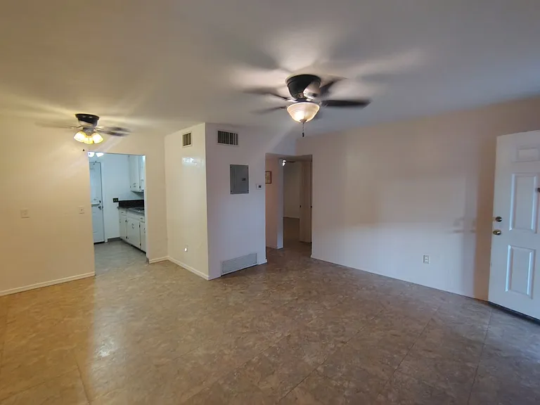 3302-3308 E Glenn St — Photo 39