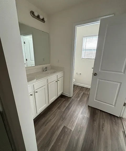 2645 Aubrey St #1 — Photo 24