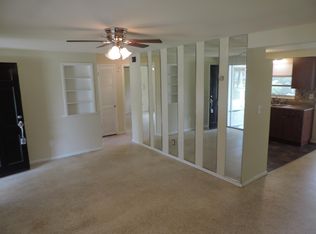 18507 Crooked Ln, Lutz, FL 33548