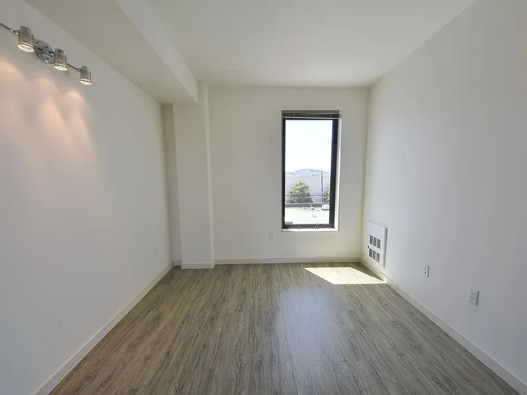 480 Potrero Ave — Photo 8