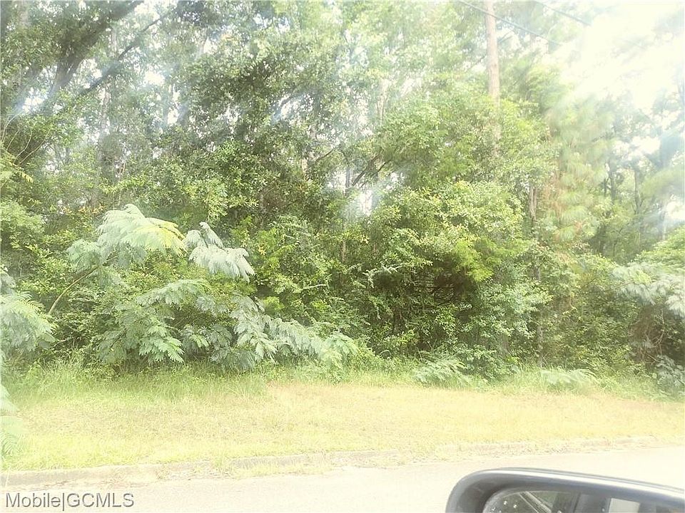 2nd image of W Park Dr #63