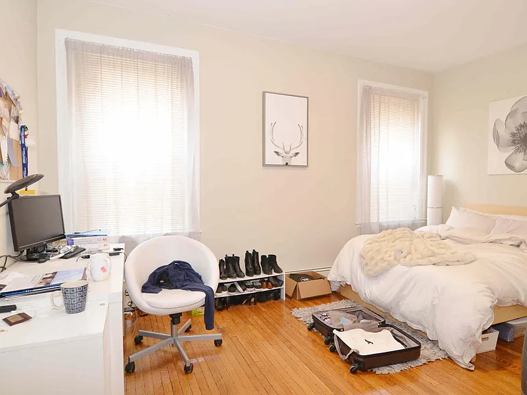 240 Babcock St #1 — Photo 3