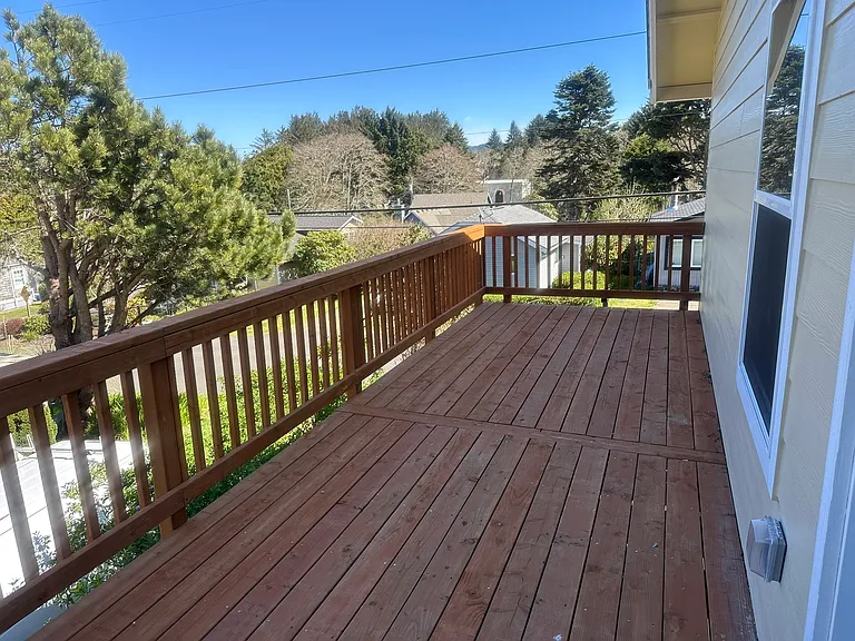 Generous size deck