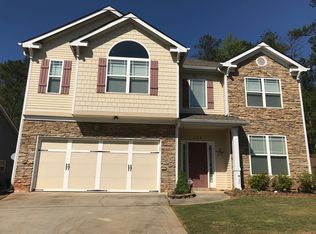 123 Parkway Dr, Fairburn, GA 30213