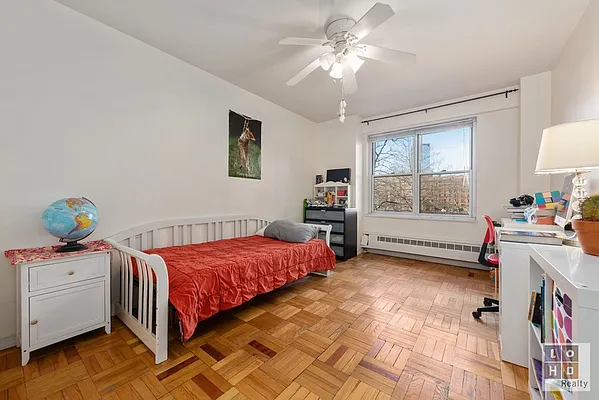 Sold by LoHo Realty | media 5