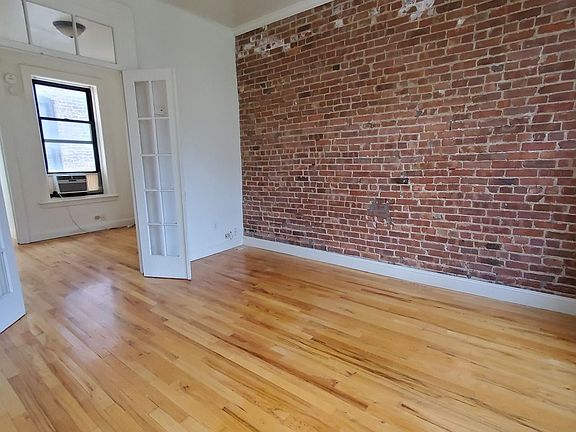 2nd image of 53 W 111th St APT 4E
