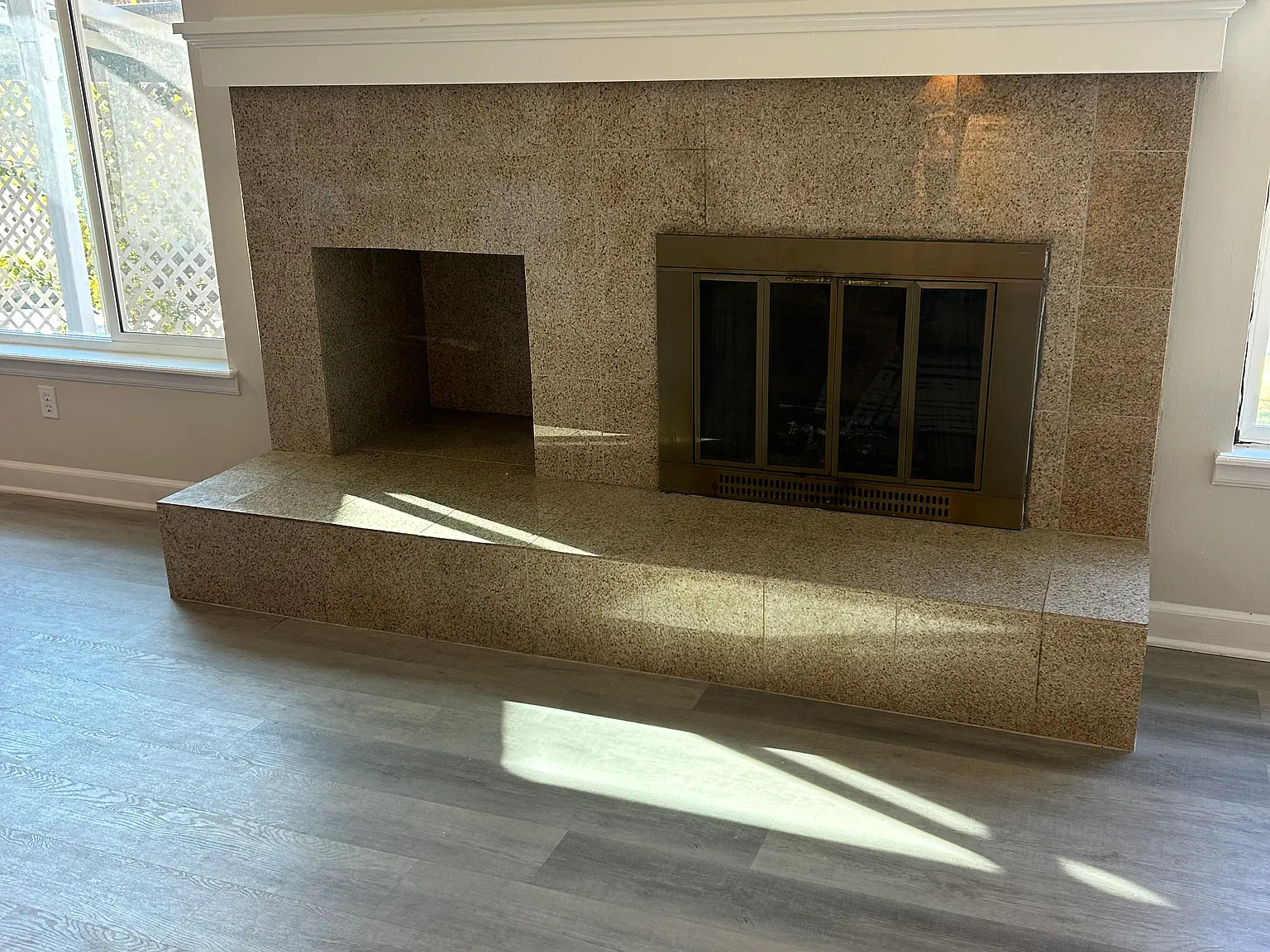 1385 S Laredo Ct — Photo 4