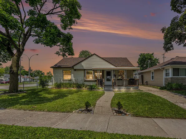3126 Starr Rd, Royal Oak, MI 48073