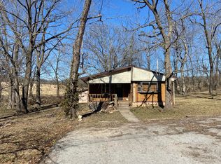 1405 Lakeland Dr, Ozark, MO 65721