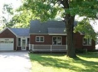 7825 Blue Ridge Blvd, Kansas City, MO 64138