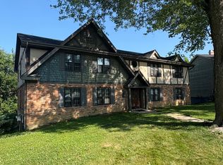 1511 Olde Hickory Rd APT 3, Coralville, IA 52241