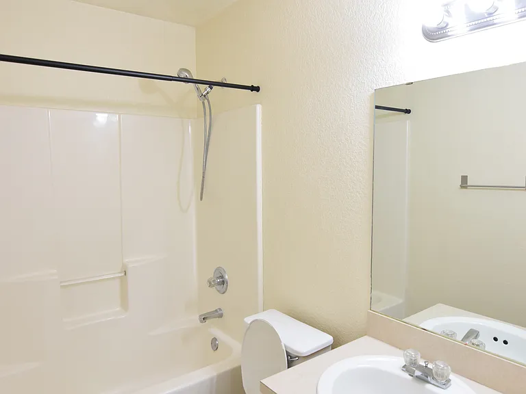4505 Blueduck Dr — Photo 17