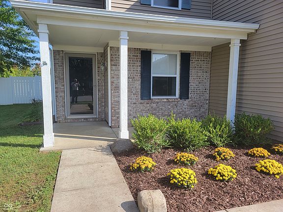 3rd image of 8468 Ash Grove Dr