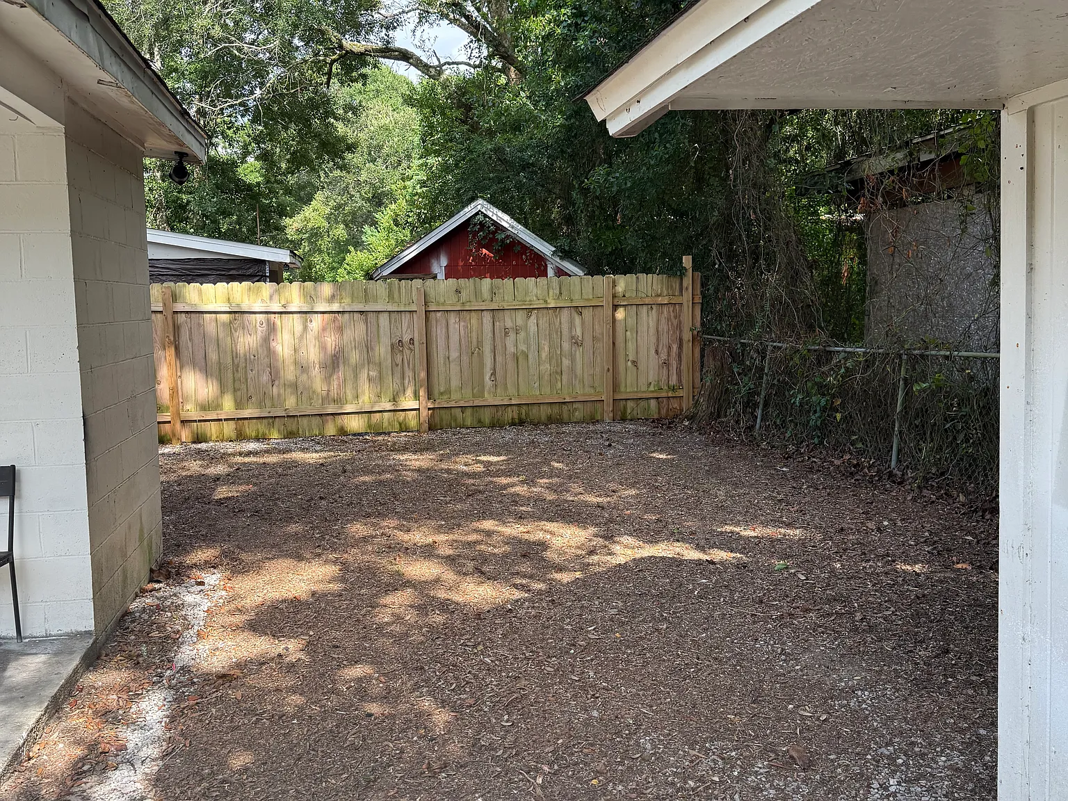 2 bed, 1000 sqft, $1,350 — Photo 4