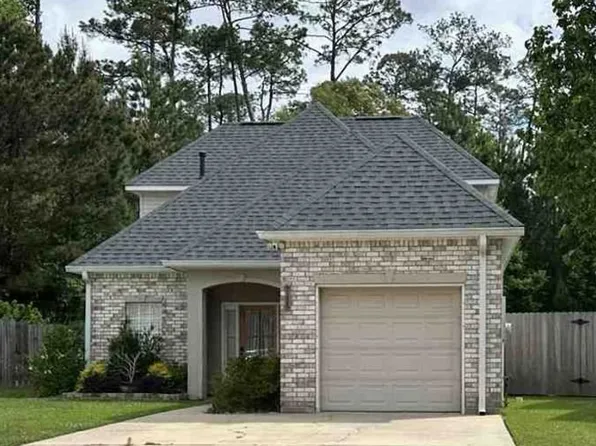 146 Emerald Oaks Dr #35, Covington, LA 70433