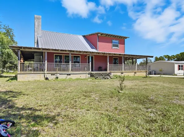 1097 Cypress St, Apalachicola, FL 32320