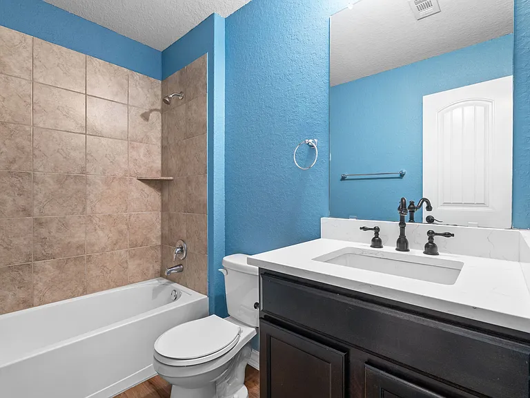 2819 Davis Trce — Photo 11