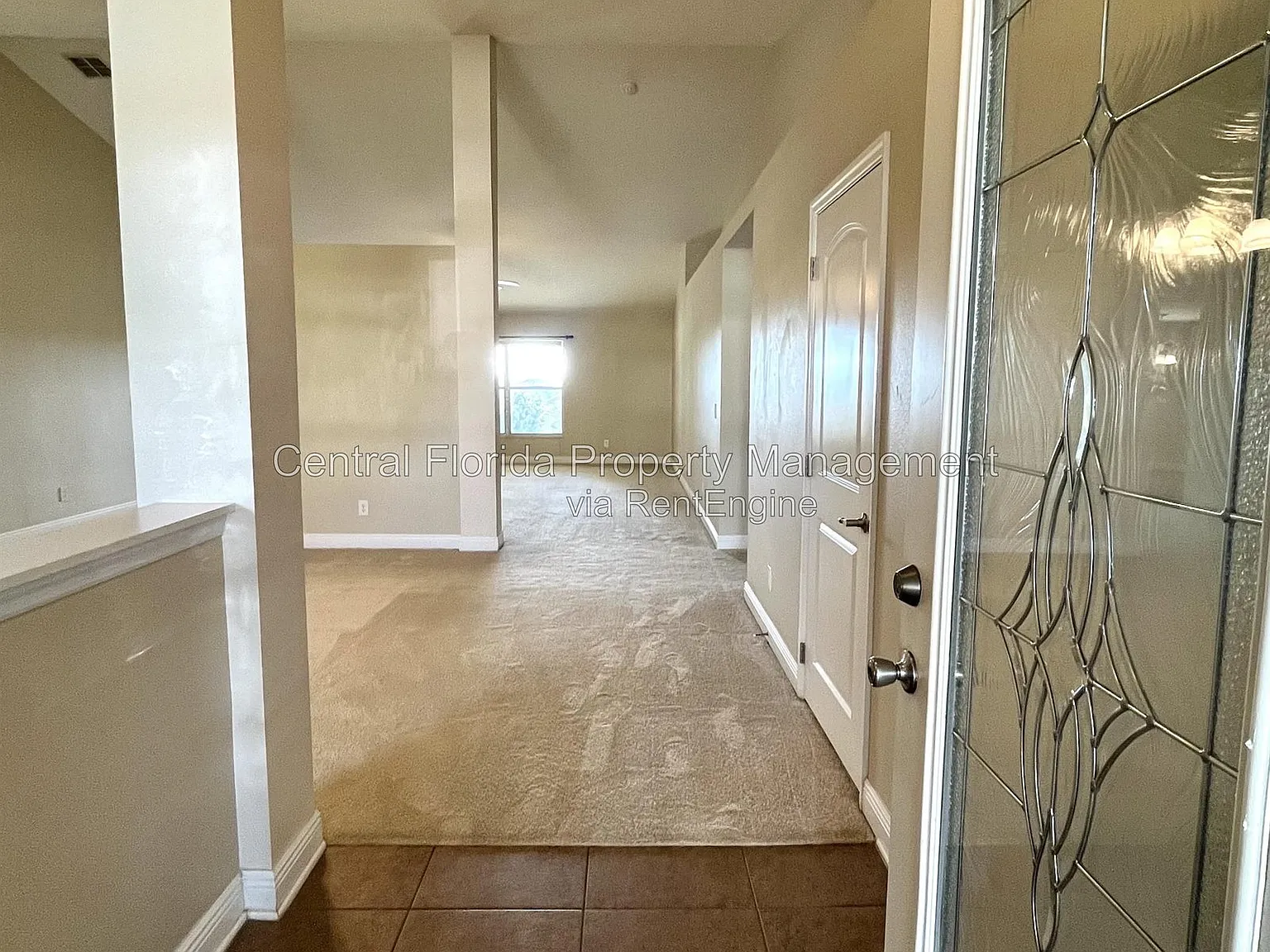 4 bed, 3.0 bath, 2957 sqft, $2,899 — Photo 2