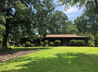 9382 Summers Rd, Rogers, AR 72756