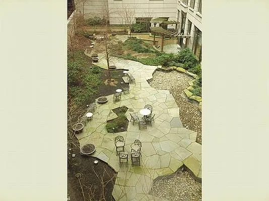 Rented by Stribling | media 27