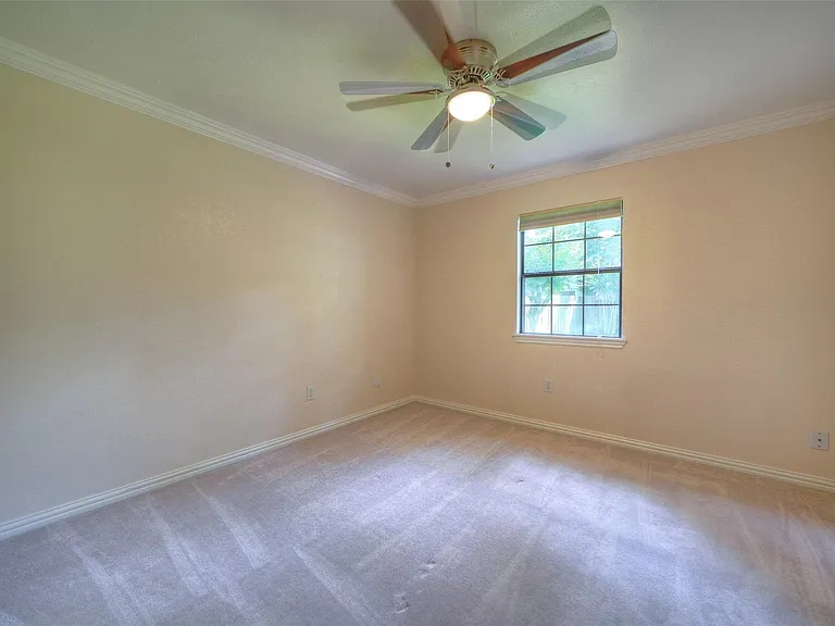 9 Oldstream Ct — Photo 13