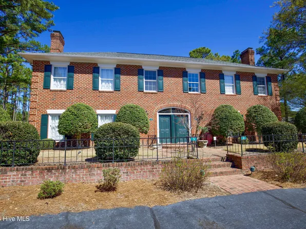 3 Drayton Court, Southern Pines, NC 28387