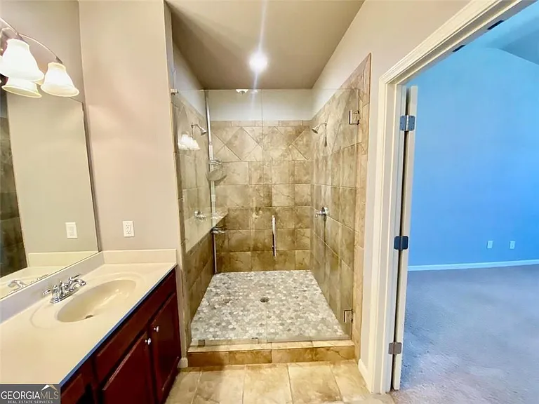 3322 Castleberry Village Dr — Photo 14