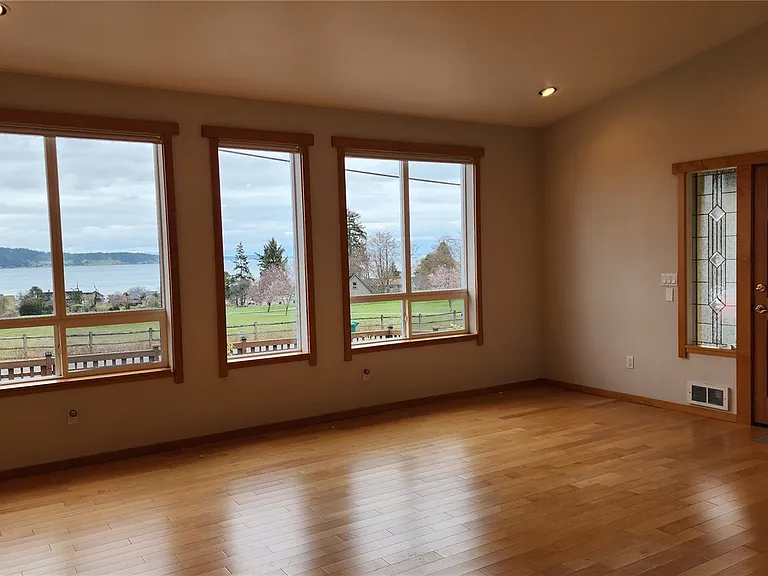 825 Brokaw Rd — Photo 29