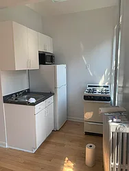 Rented by M.Grossman R.E. Management