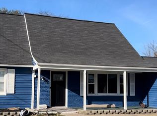 7 Gary Ln, Willingboro, NJ 08046