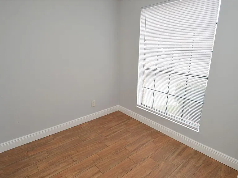 8722 Mallard Reserve Dr #102 — Photo 16