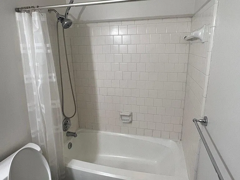 2927 Aspen Woods Entry — Photo 10