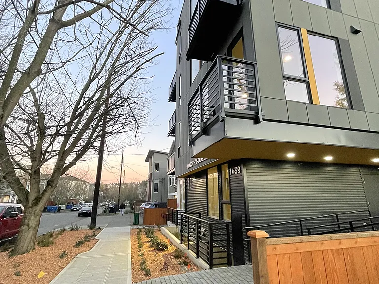 1439 NW 60th St #302BALLARD — Photo 13