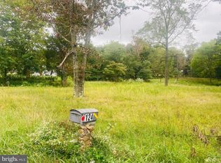 124 Jackson Rd, Berlin, NJ 08009