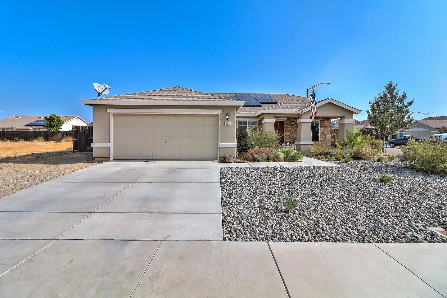 13638 De La Coloma Dr photo 1