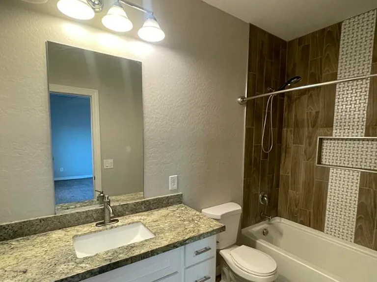 11176 W Cambria Cir — Photo 10