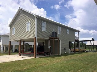 4054 Victoria St, Bay Saint Louis, MS 39520