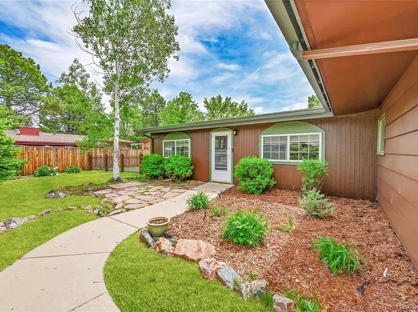 5722 W Chestnut Avenue, Littleton, CO 80128