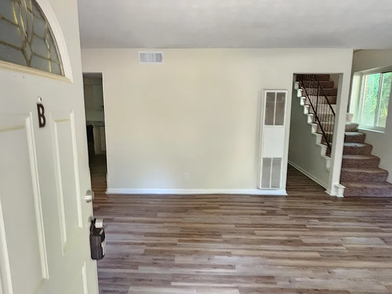 4902 Valley Dale Ct SW #B — Photo 30