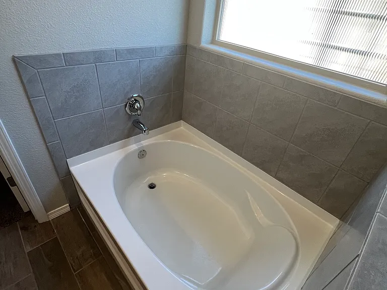 4489 Skyline Loop NE — Photo 15